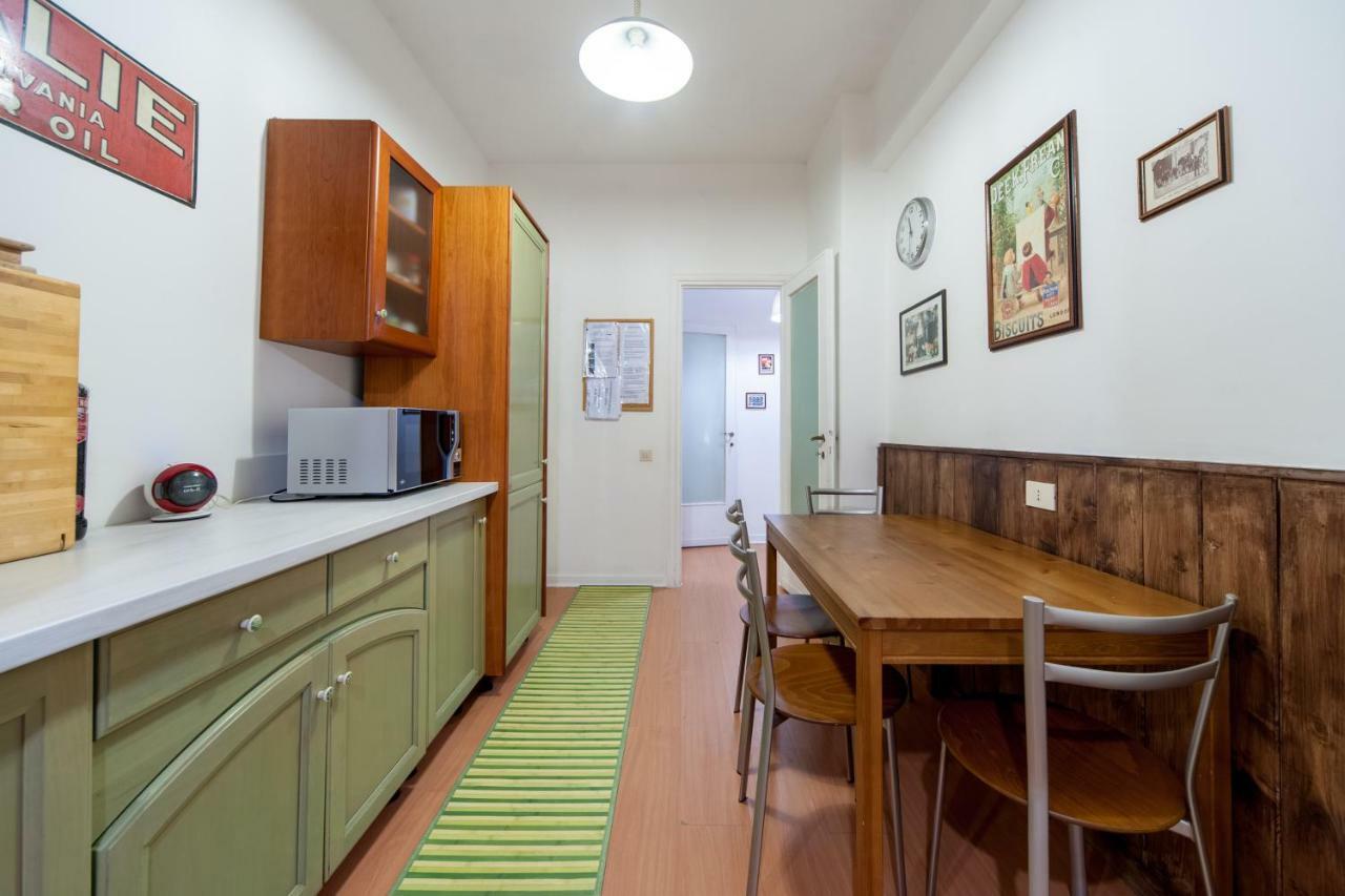 Privato A Marconi Rome