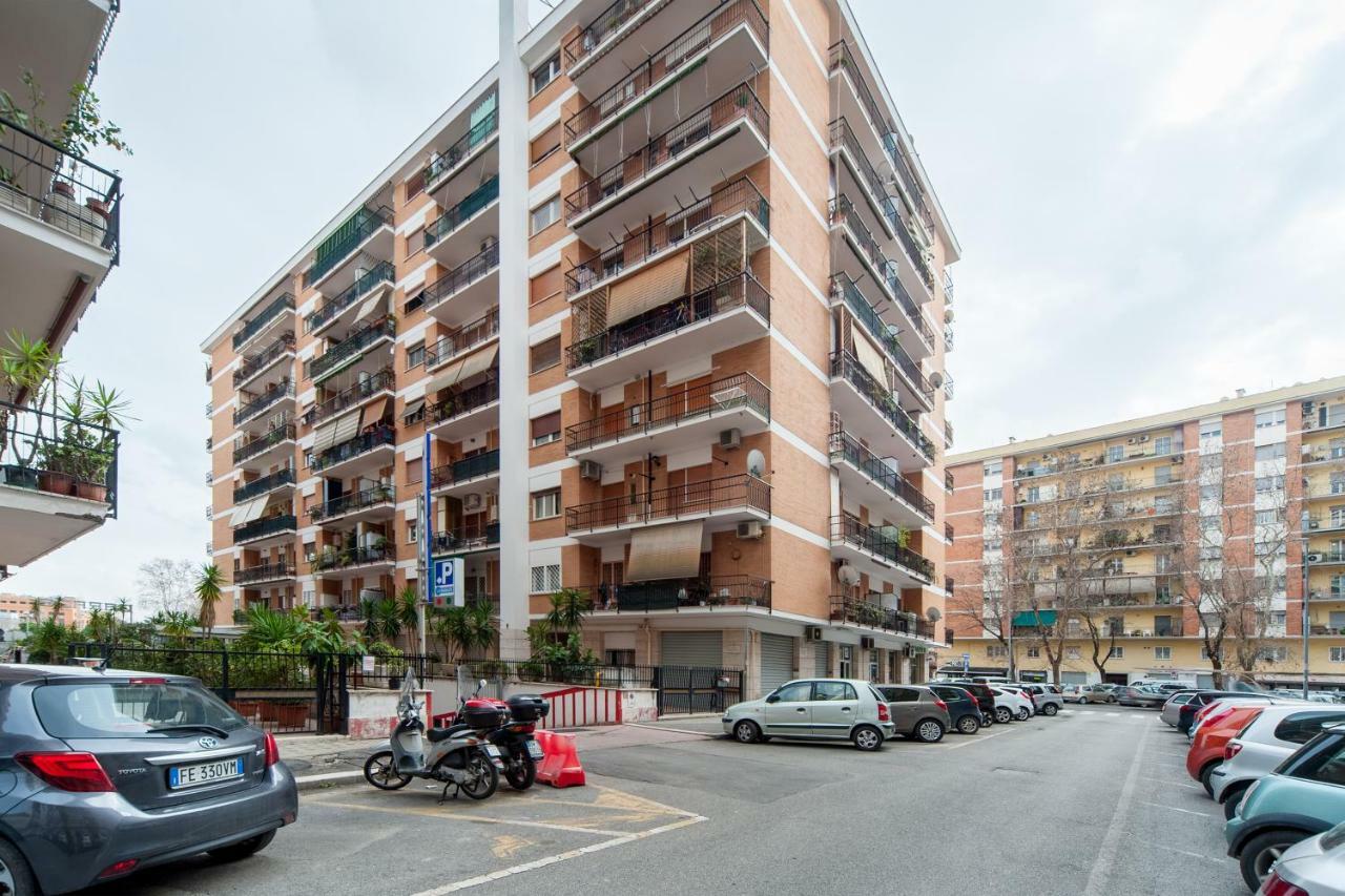 Privato A Marconi Apartment Rome